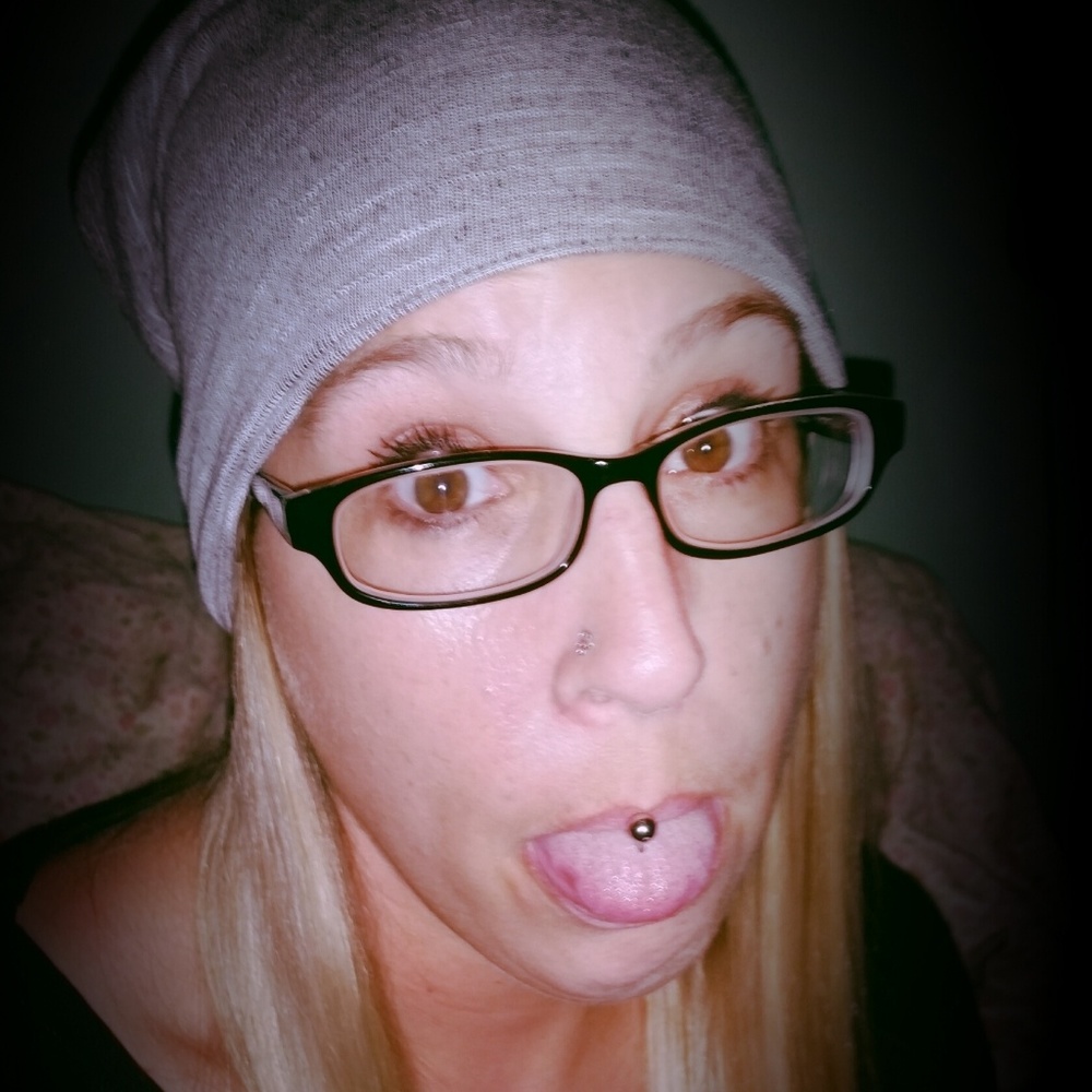 Meet your Posher, Karie